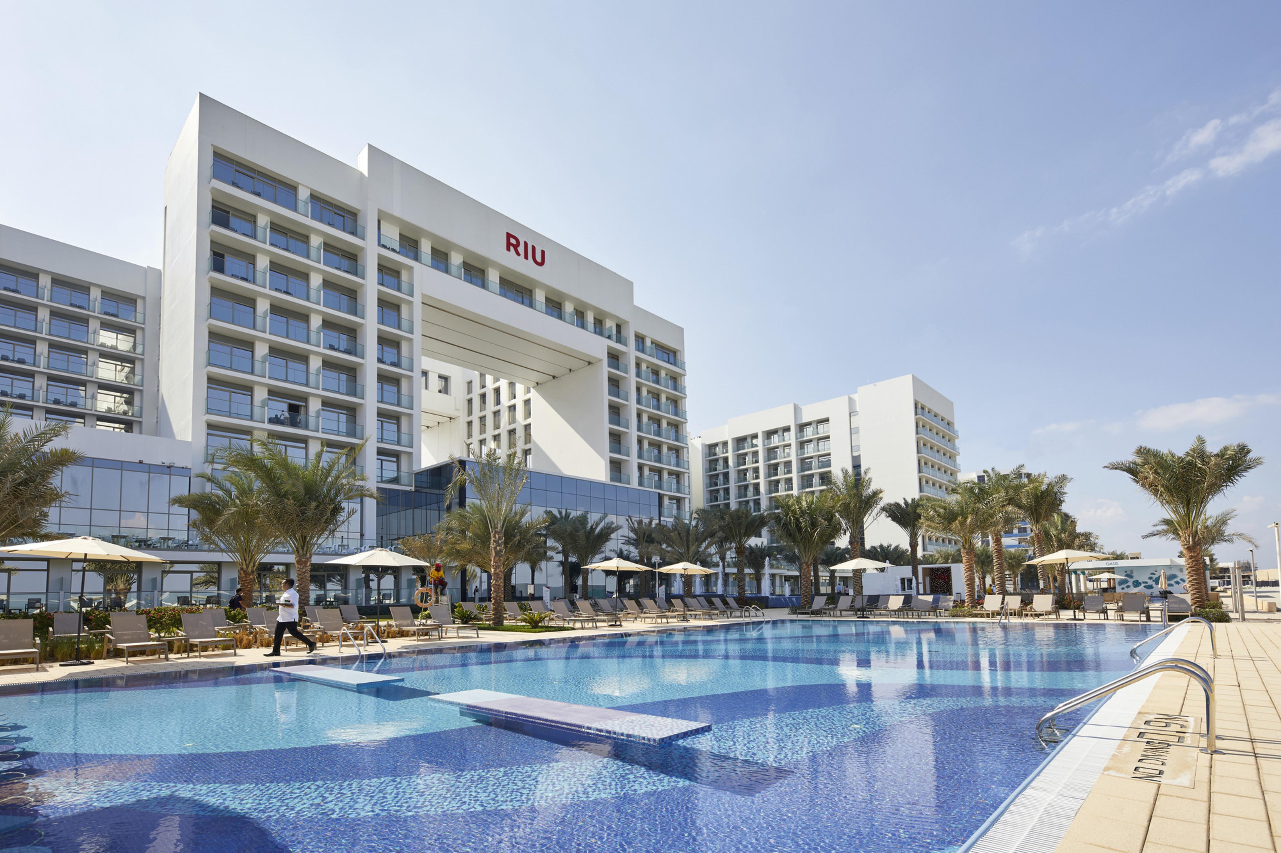 Riu Dubai Hotell Exteriör bild